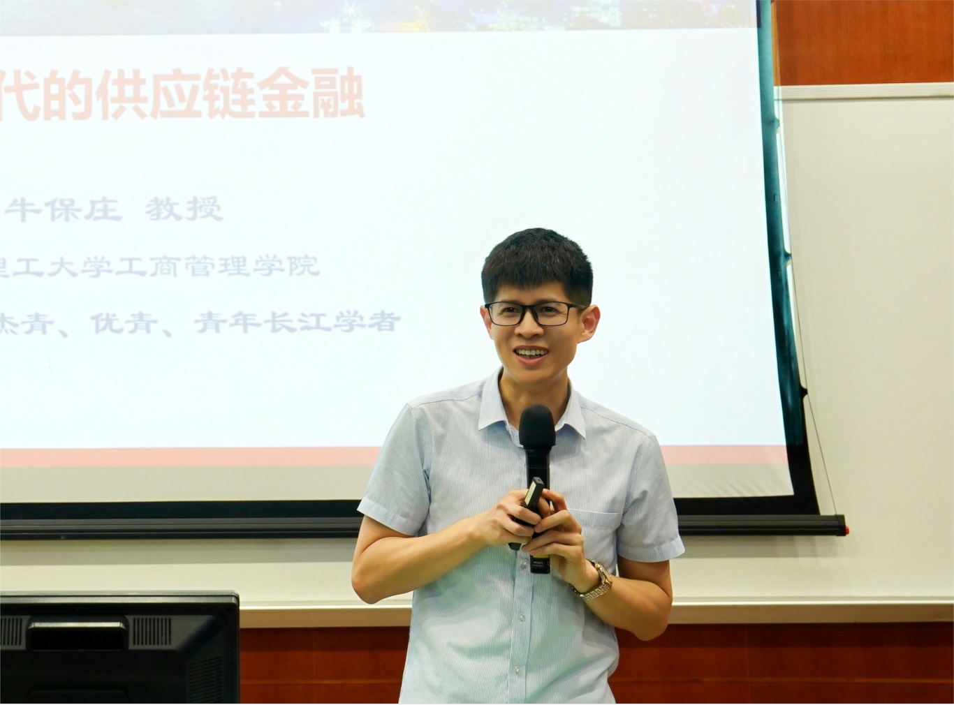 DSC09577(1).png